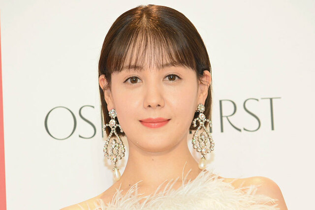 トリンドル玲奈、生放送の出演直前に2人で婚姻届を提出　2歳下俳優との結婚を生報告